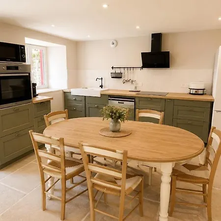 Maison 8 Personnes Avec Terrasse * Verdun (Ariege)
