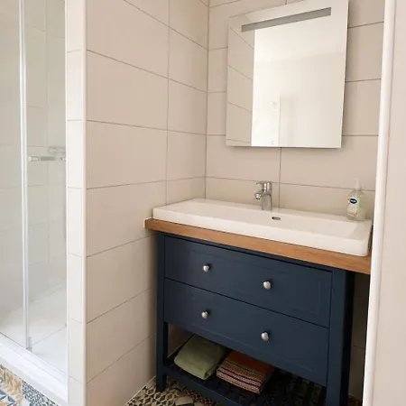 Maison 8 Personnes Avec Terrasse * Verdun (Ariege)